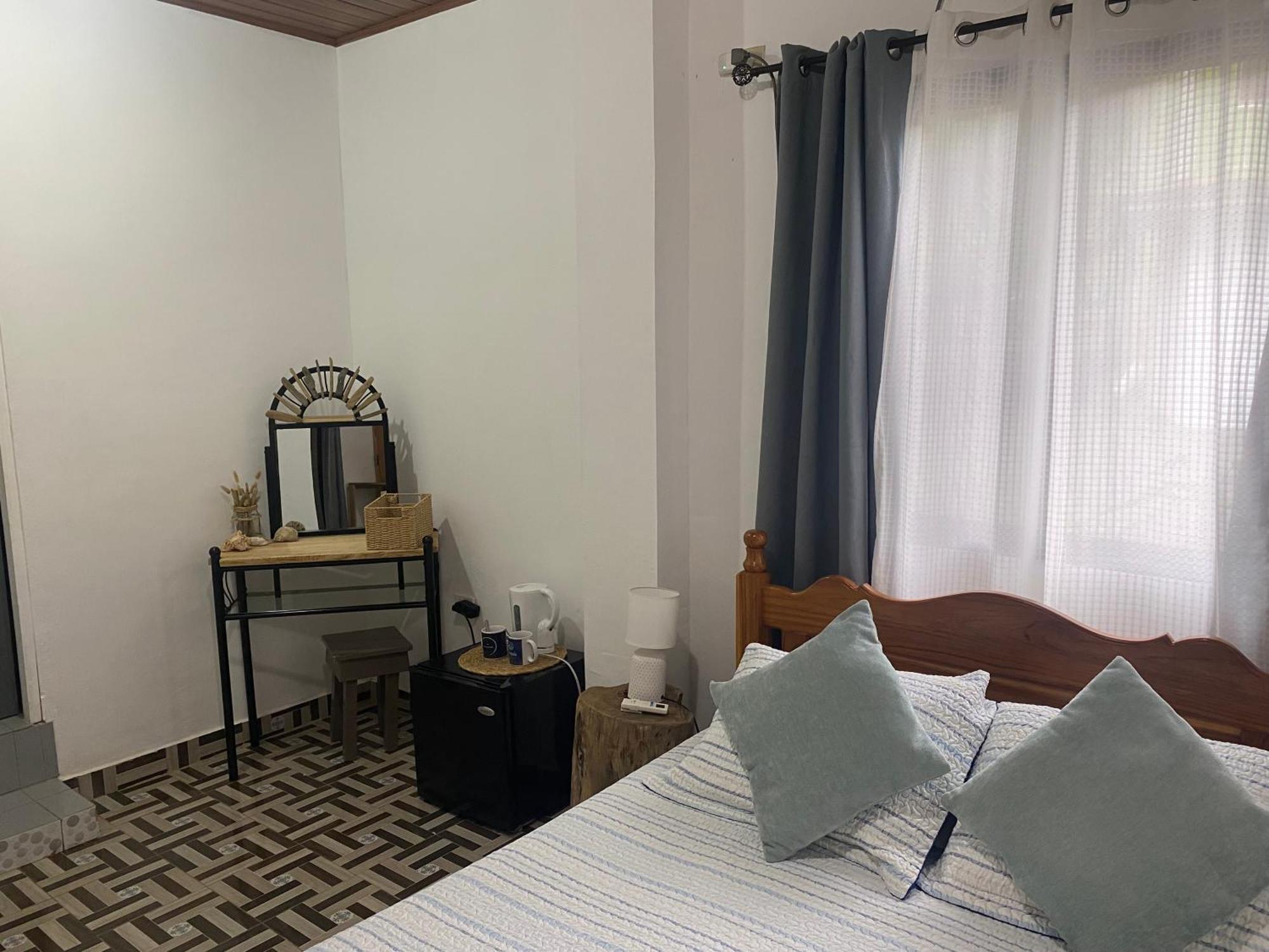 Ocekepala Hotel Palmilla Екстериор снимка
